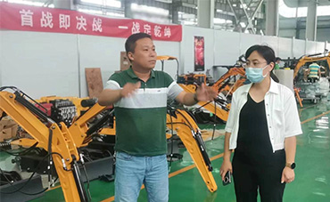  安陽縣委常委、副縣長(zhǎng)及宣傳部部長(zhǎng)視察小挖項(xiàng)目